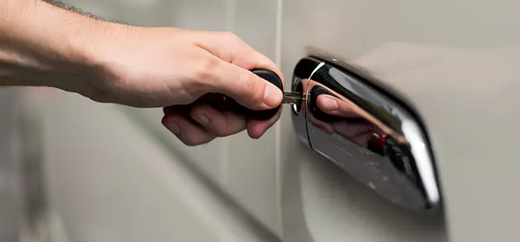 Why Choose Our Auto Locksmith Team in Anniston, AL?